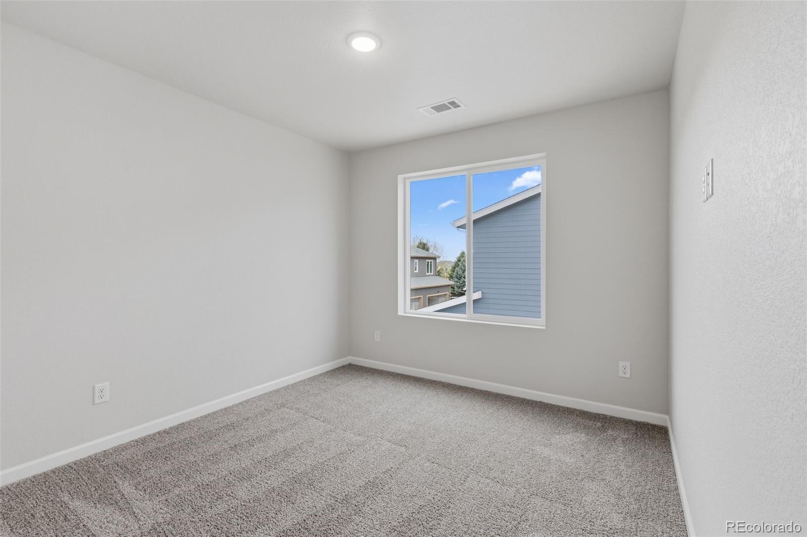 1480 Coral Place Longmont CO 80504