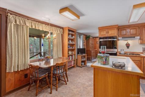 1638 County Road 46 Howard CO 81233