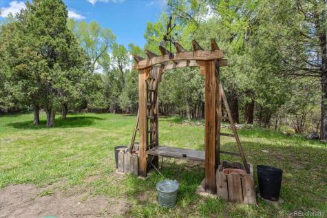 1638 County Road 46 Howard CO 81233