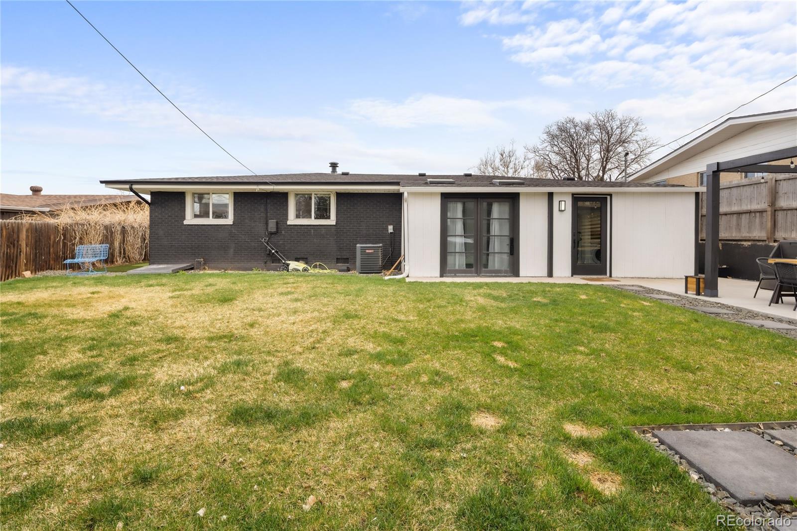 2743 S Meade Street Denver CO 80236
