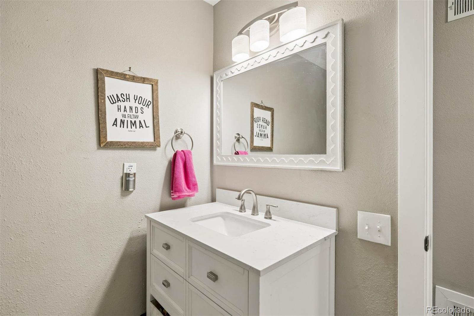 631 S Estes Street Lakewood CO 80226