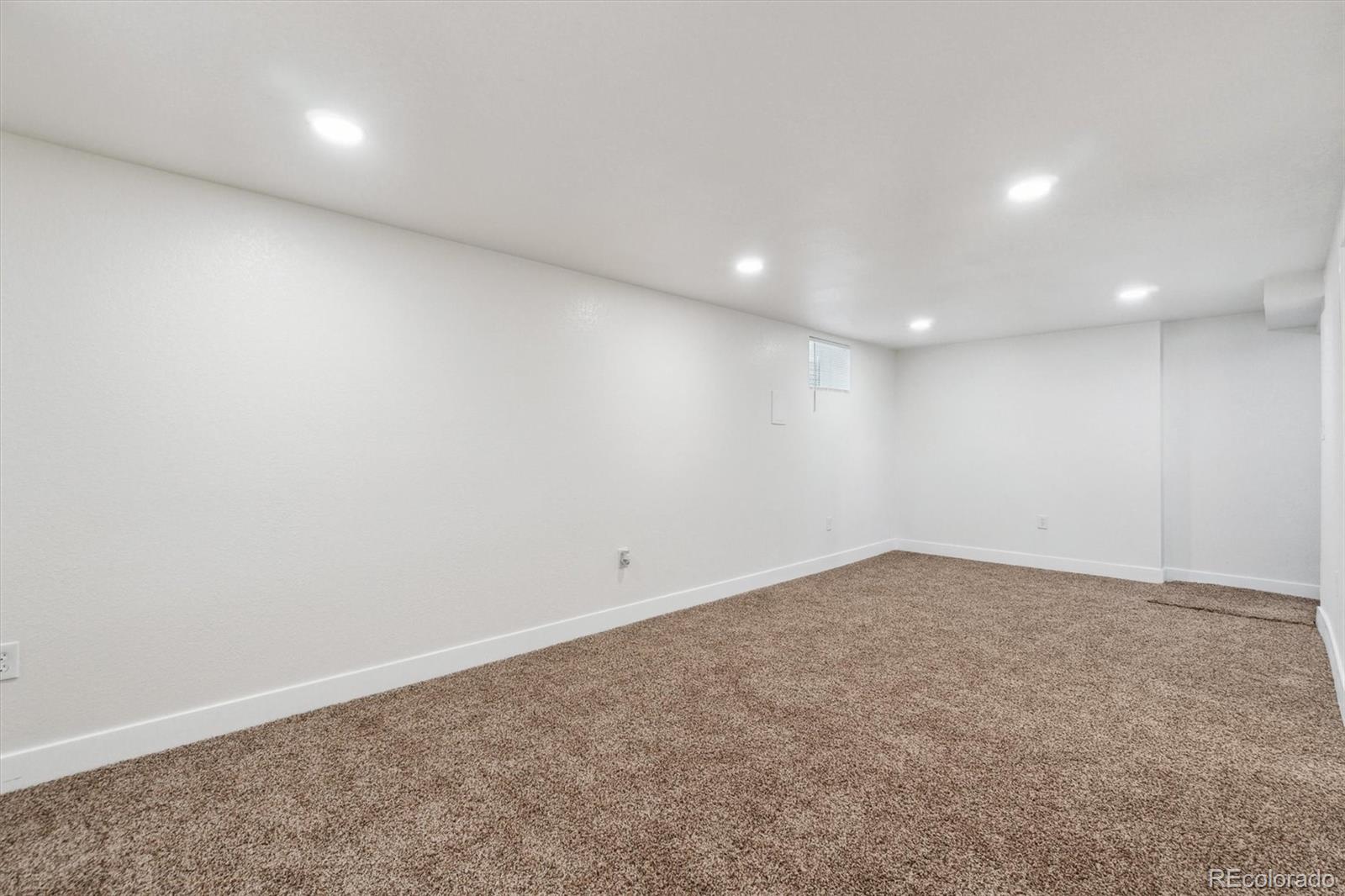 2840 Cottonwood Drive Denver CO 80221