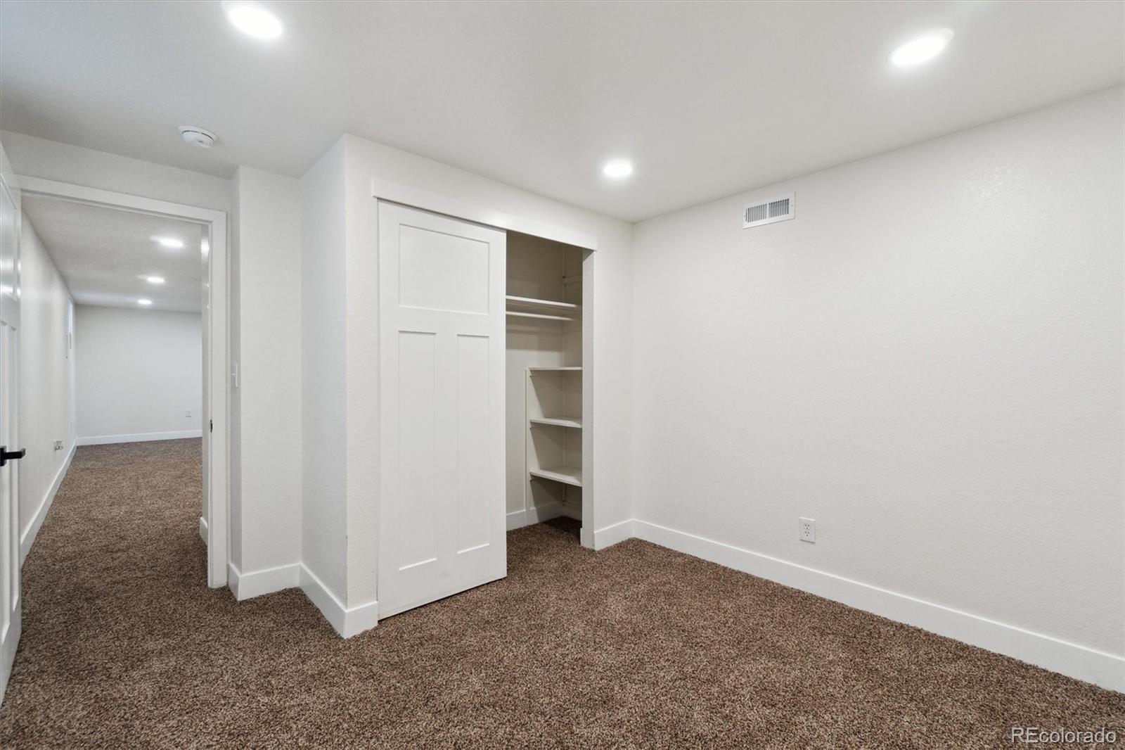 2840 Cottonwood Drive Denver CO 80221