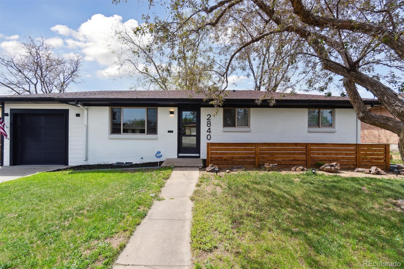 2840 Cottonwood Drive Denver CO 80221