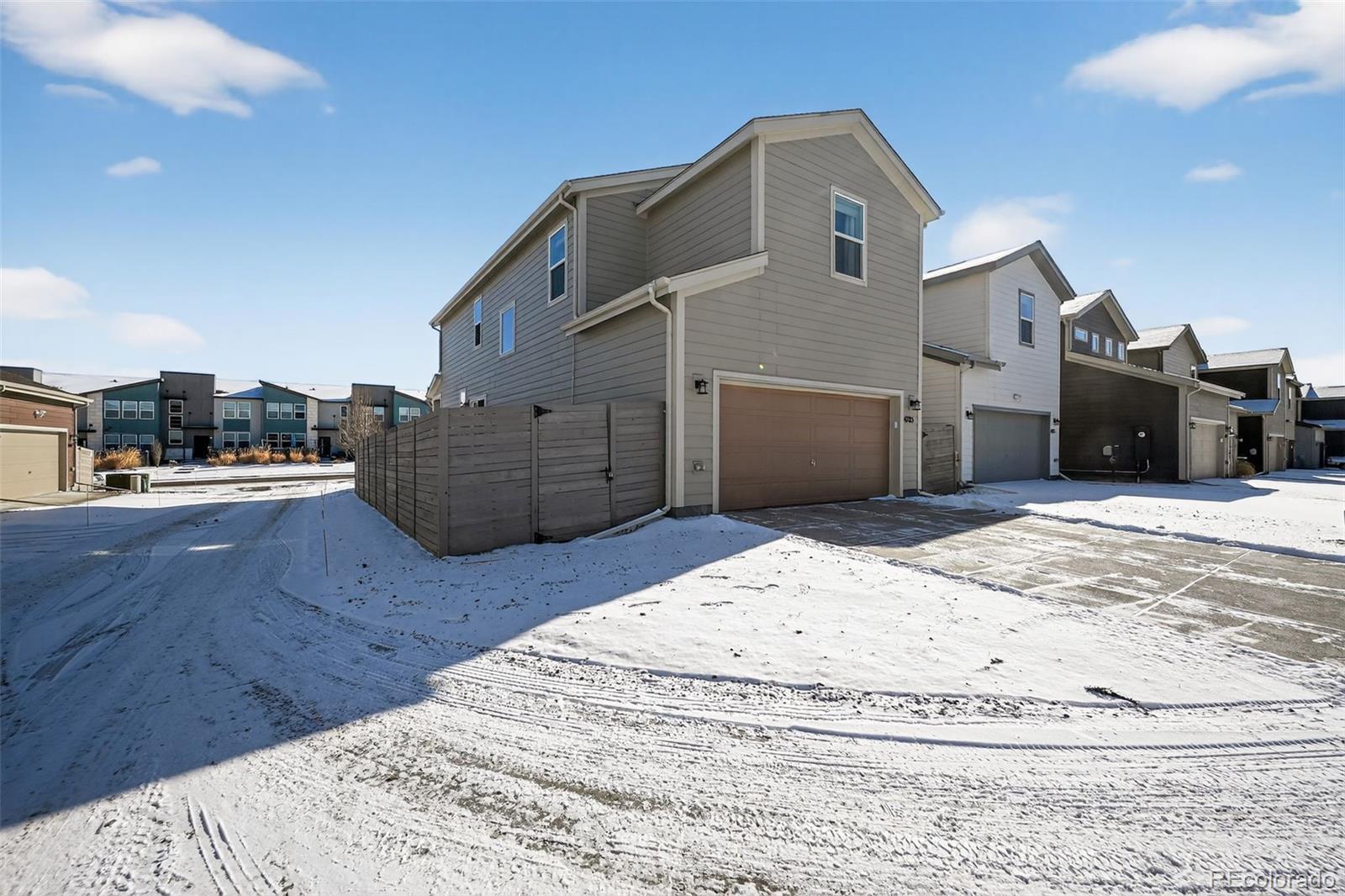 4785 N Kittredge Street Denver CO 80239