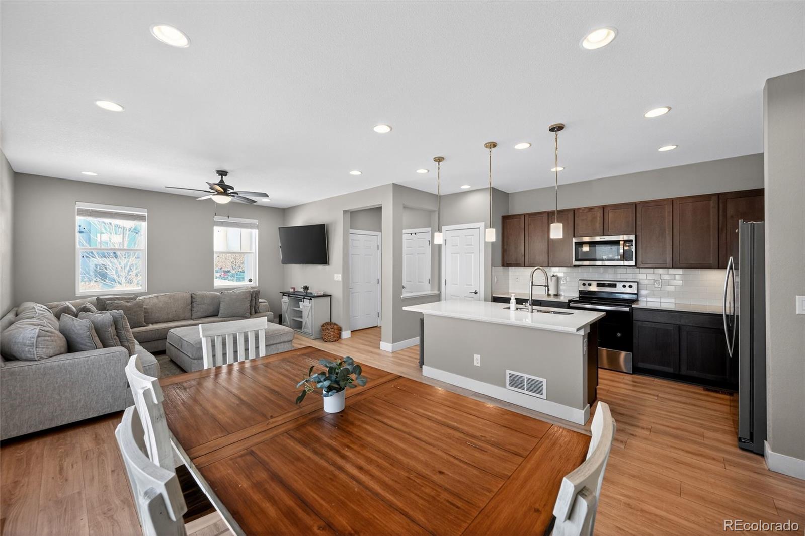 4785 N Kittredge Street Denver CO 80239
