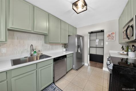 9095 W Mississippi Avenue Lakewood CO 80226
