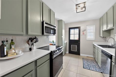 9095 W Mississippi Avenue Lakewood CO 80226