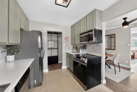 9095 W Mississippi Avenue Lakewood CO 80226