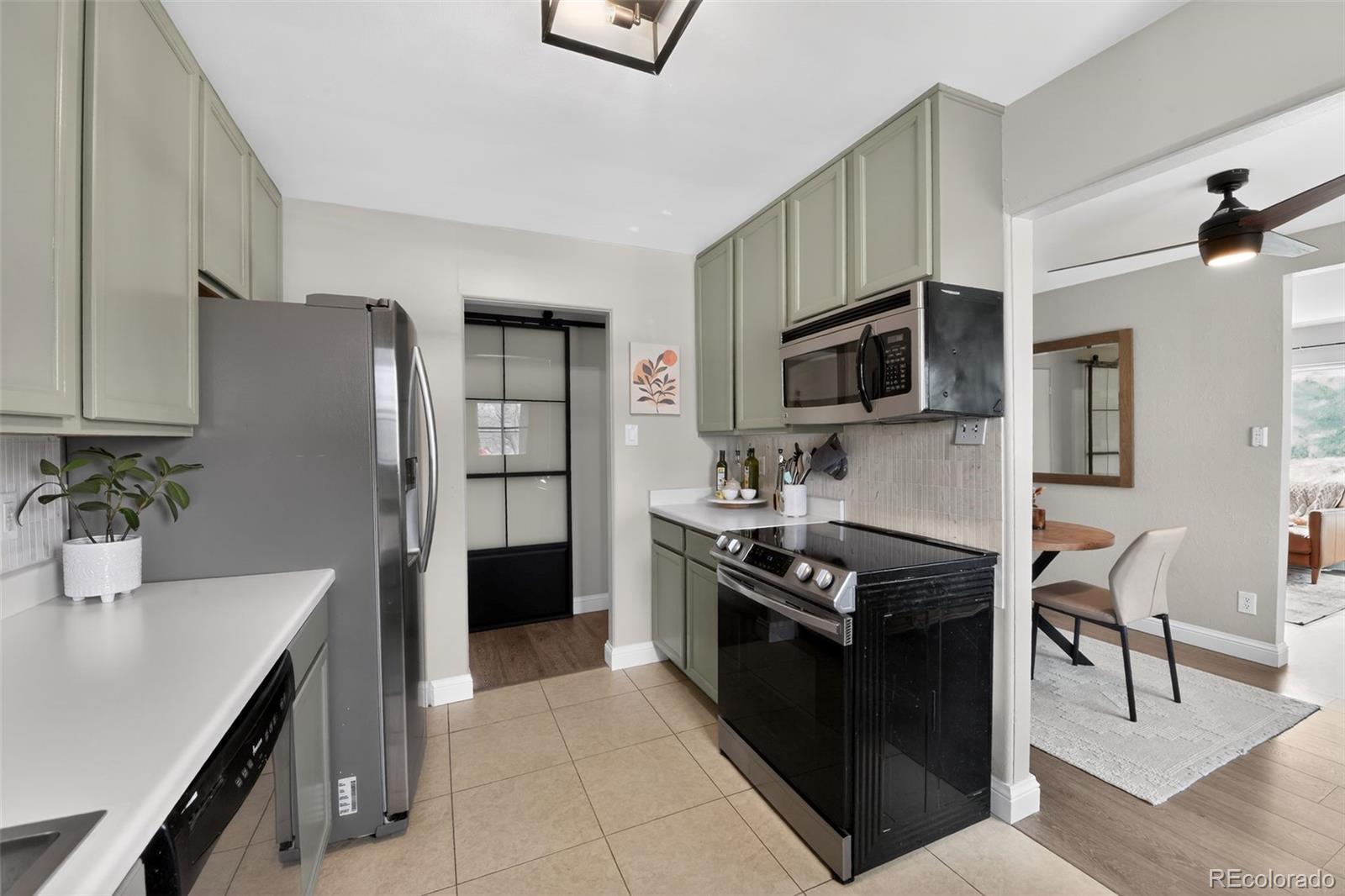 9095 W Mississippi Avenue Lakewood CO 80226
