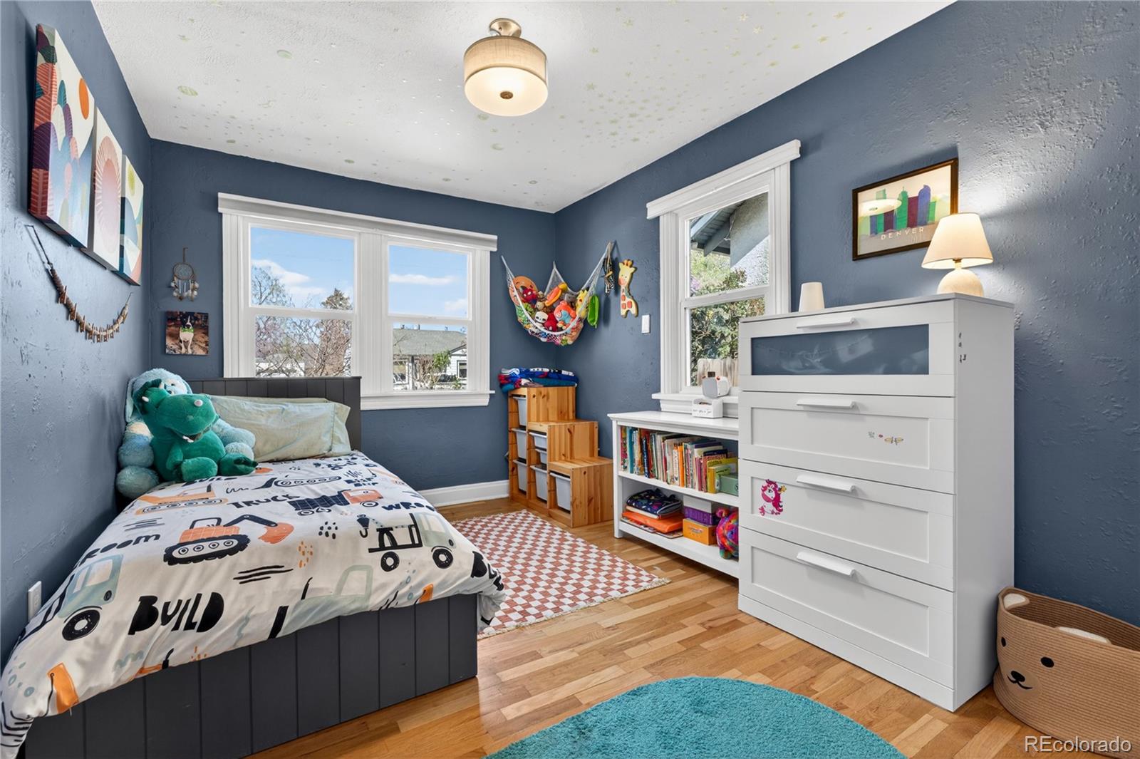 2720 S Logan Street Englewood CO 80113