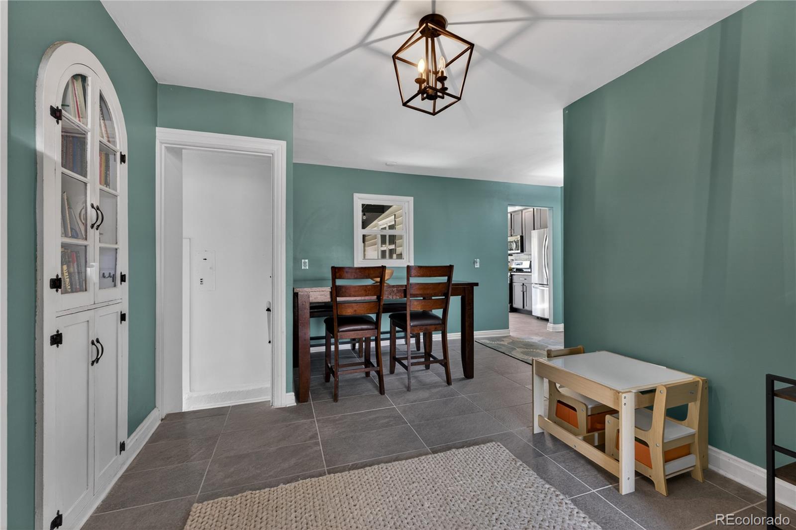2720 S Logan Street Englewood CO 80113