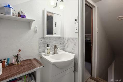 371 Holiday Hills Drive Howard CO 81233