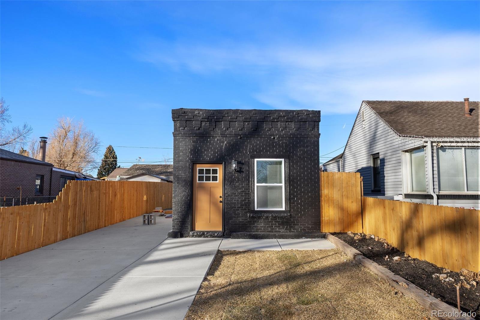 1037 Hazel Court Denver CO 80204