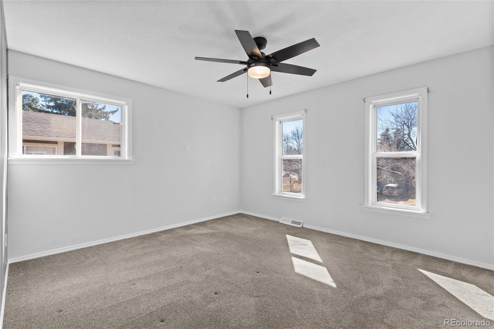 2042 S Moline Way Aurora CO 80014