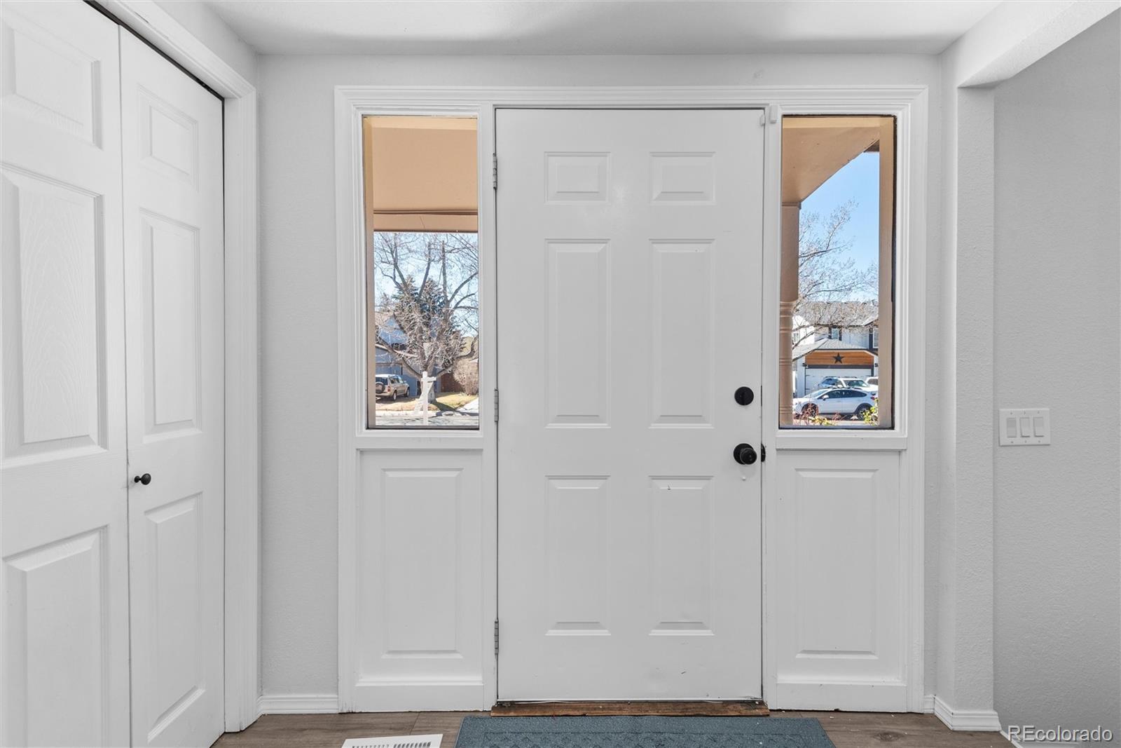 2042 S Moline Way Aurora CO 80014
