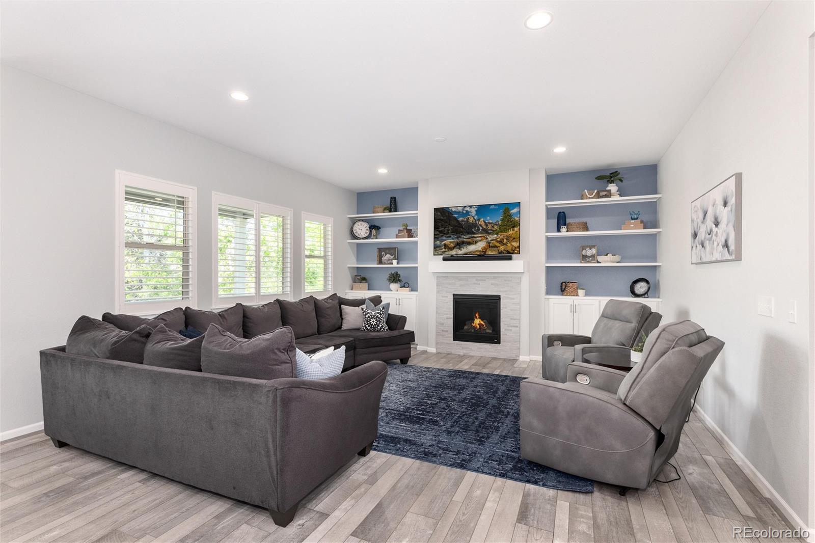 6807 S Riverwood Way Aurora CO 80016
