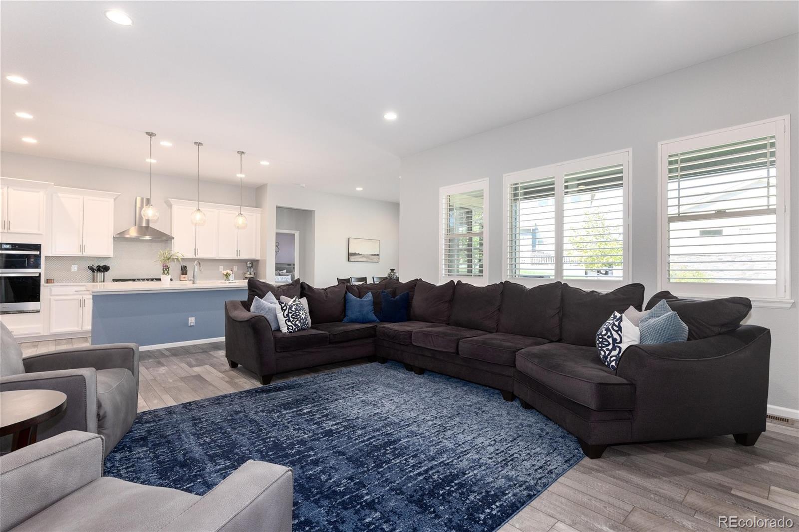 6807 S Riverwood Way Aurora CO 80016