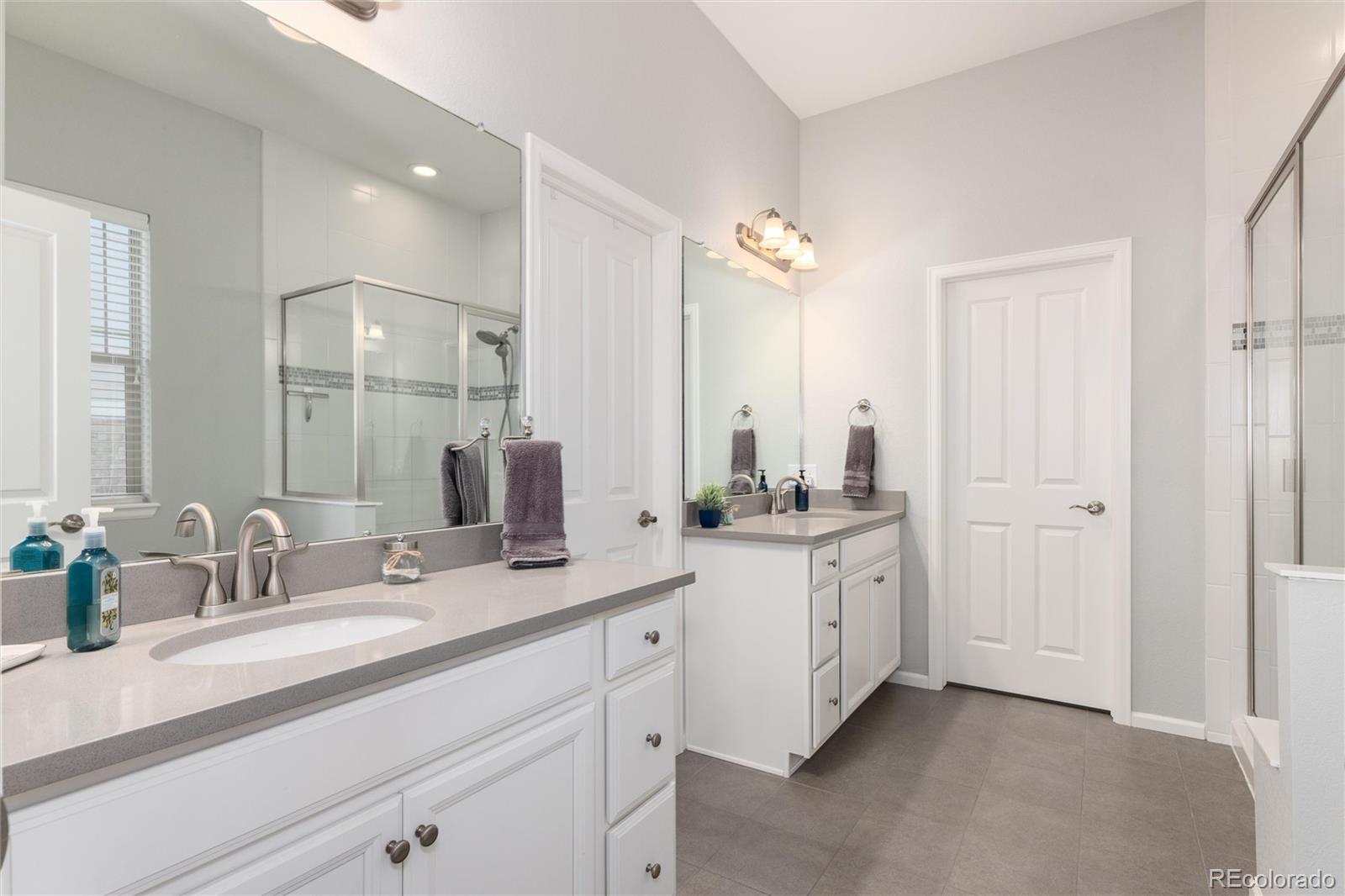 6807 S Riverwood Way Aurora CO 80016