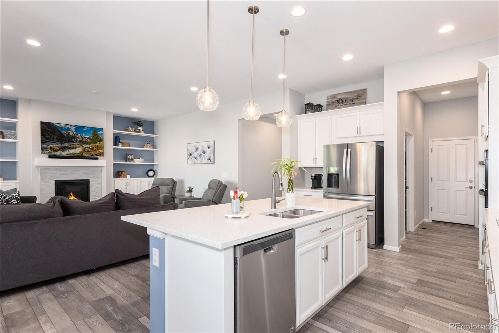 6807 S Riverwood Way Aurora CO 80016