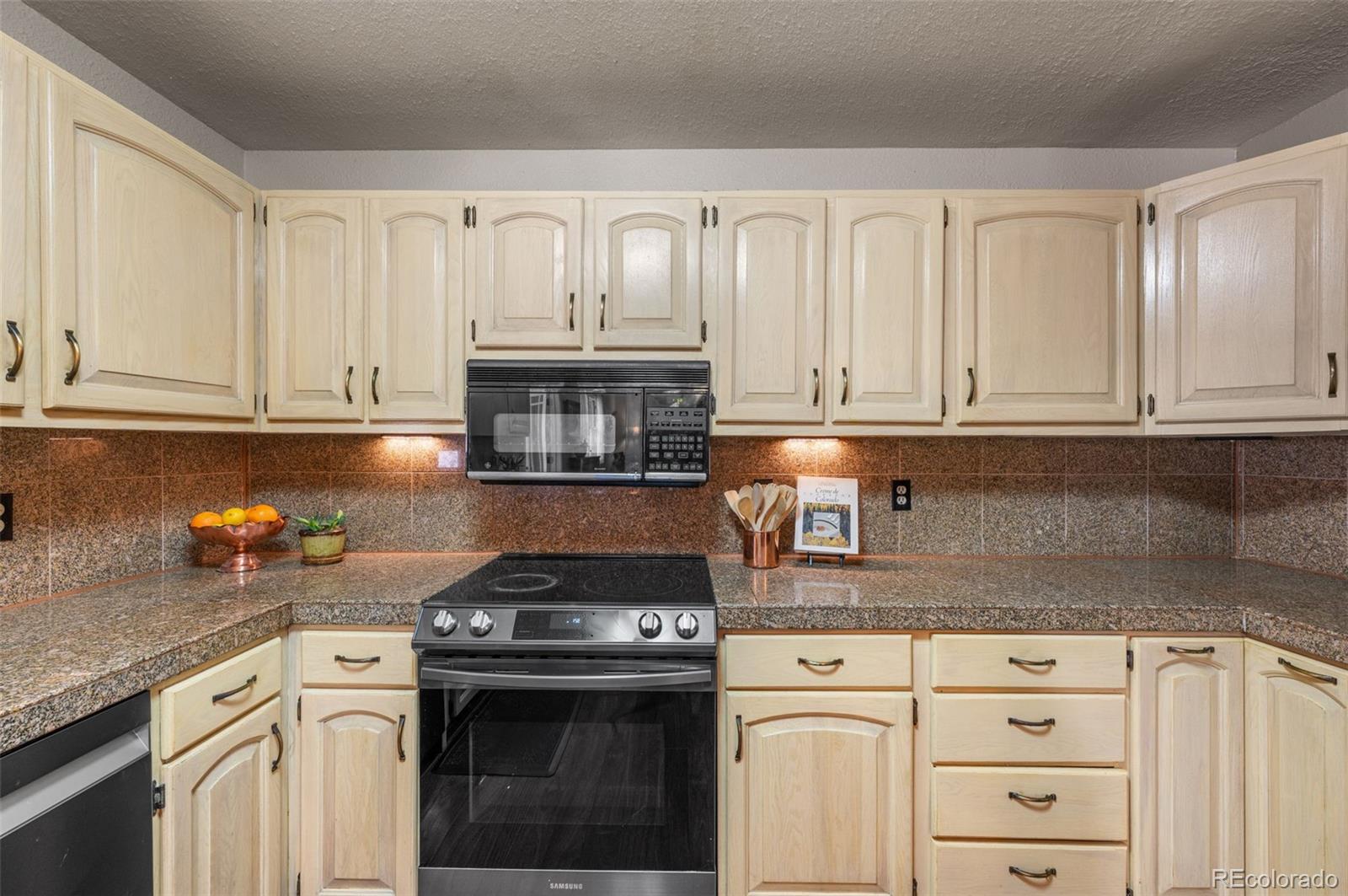 6263 Laodicea Road Longmont CO 80503