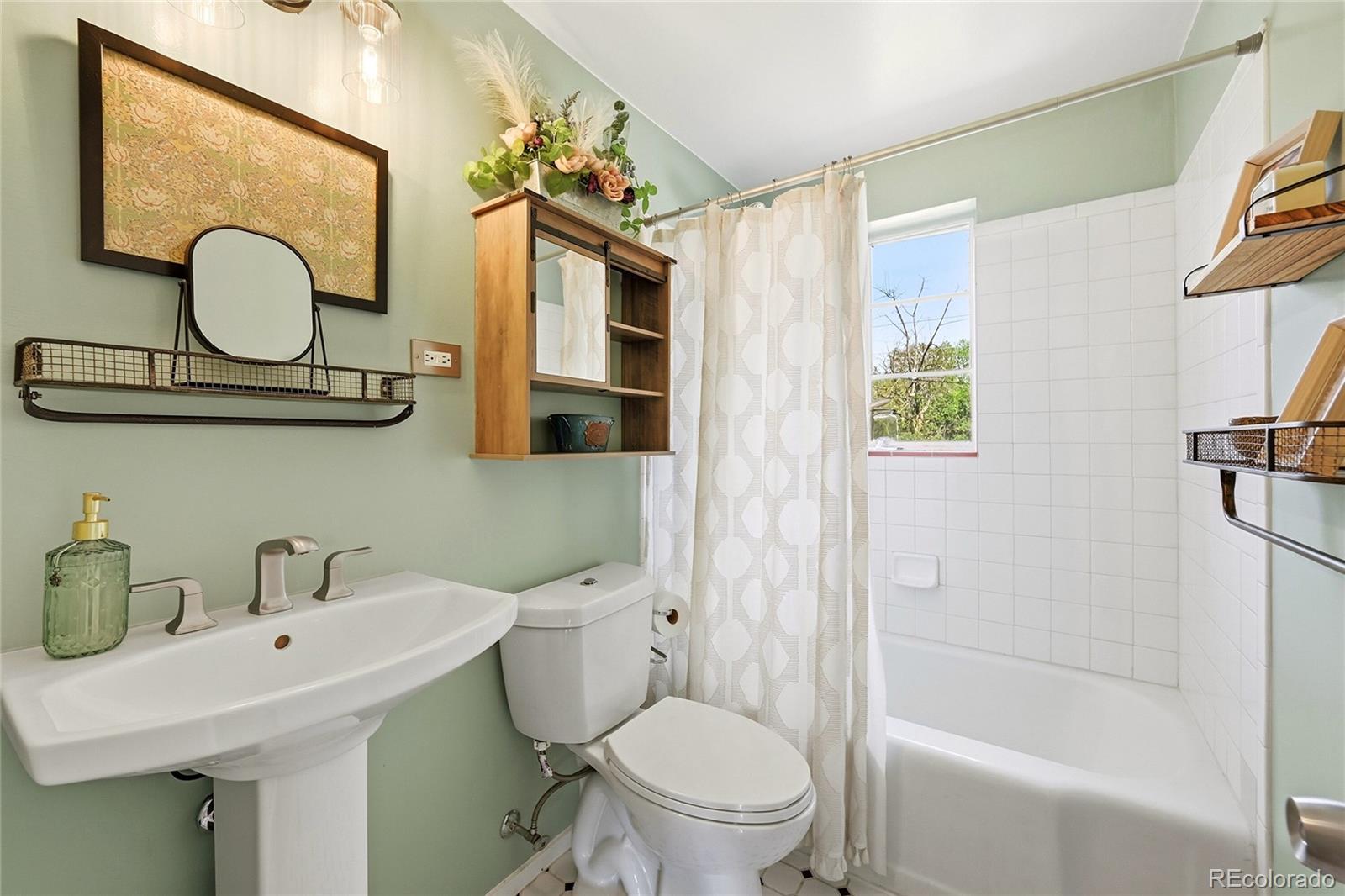 332 S Leyden Street Denver CO 80224