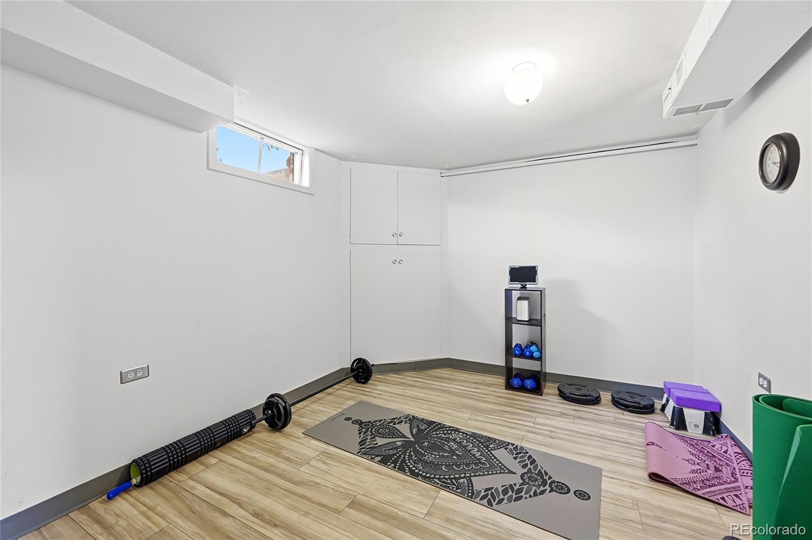 332 S Leyden Street Denver CO 80224
