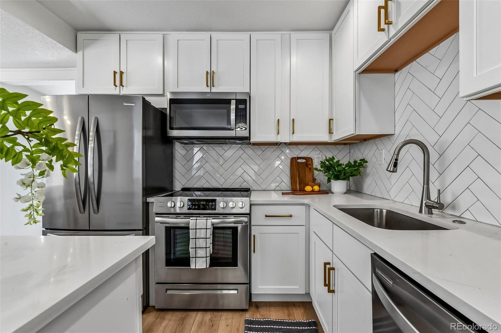 129 King Street Denver CO 80219