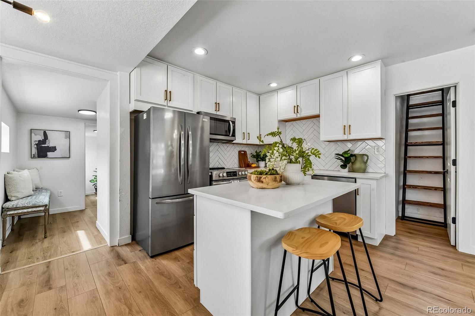129 King Street Denver CO 80219