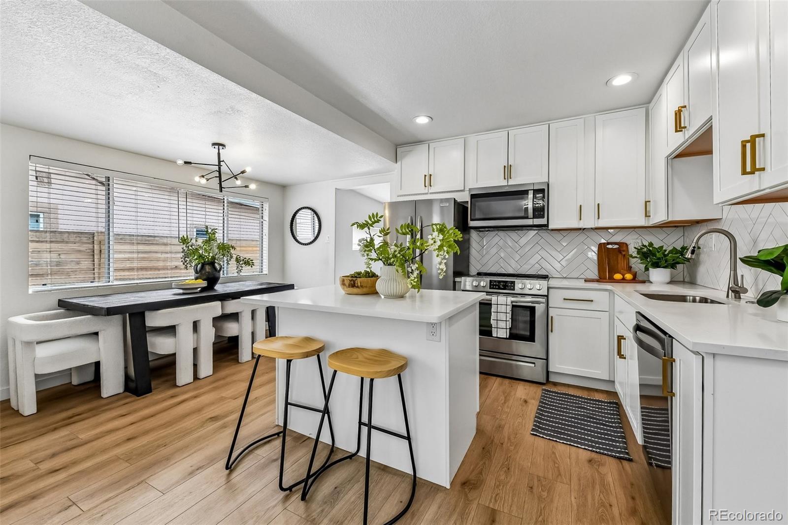 129 King Street Denver CO 80219