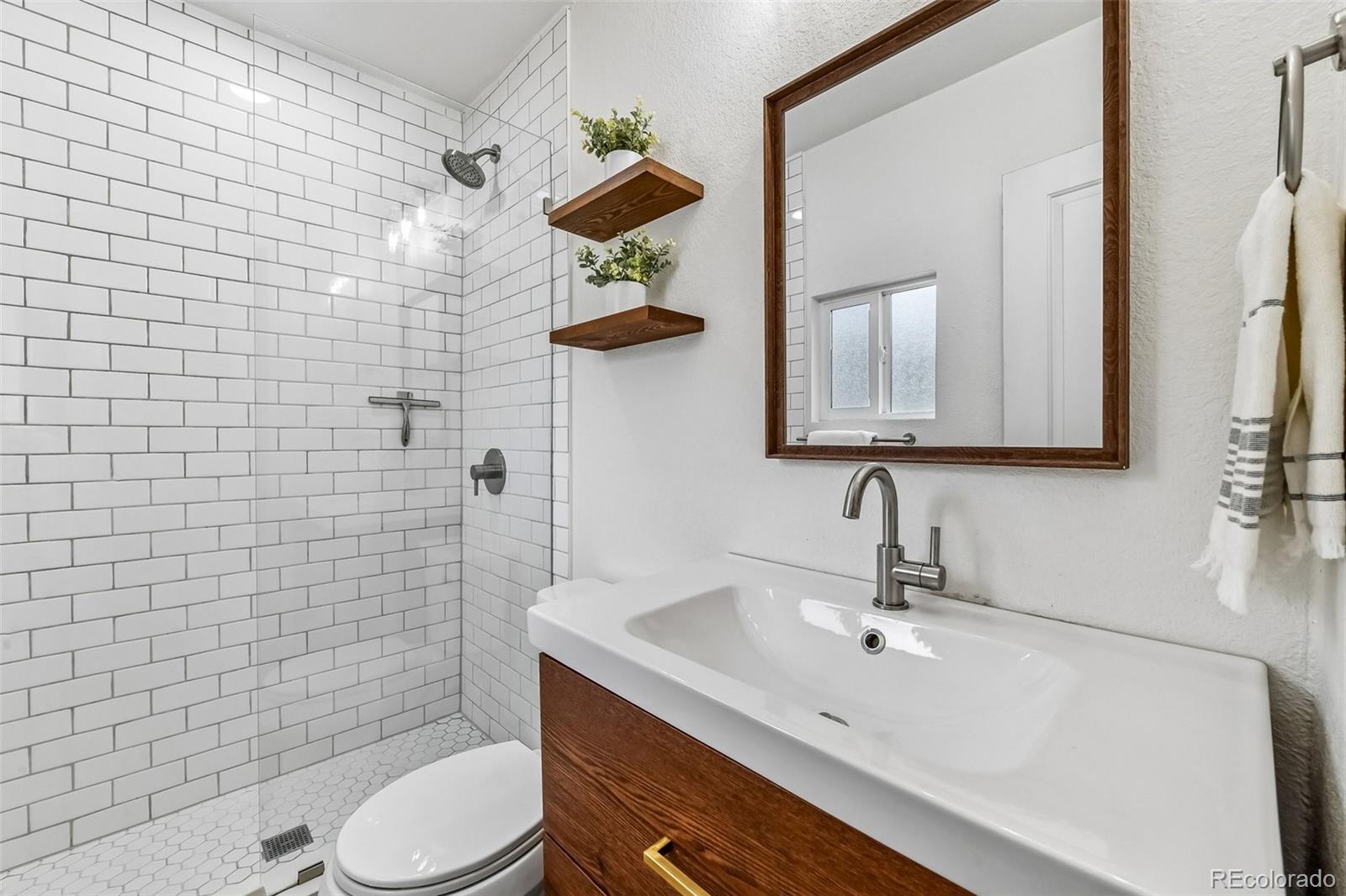 129 King Street Denver CO 80219