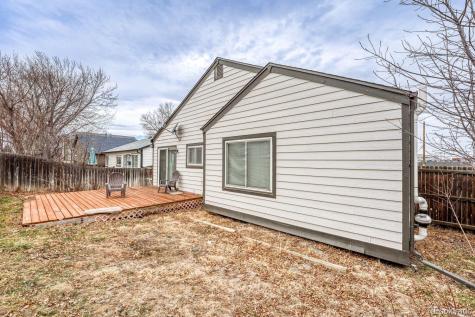 18946 E 22nd Place Aurora CO 80011