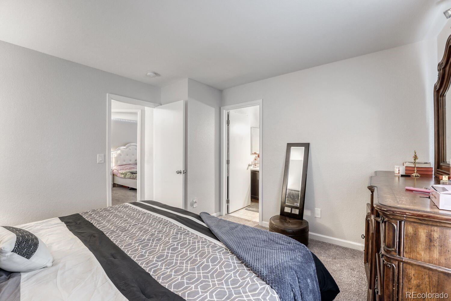 18946 E 22nd Place Aurora CO 80011