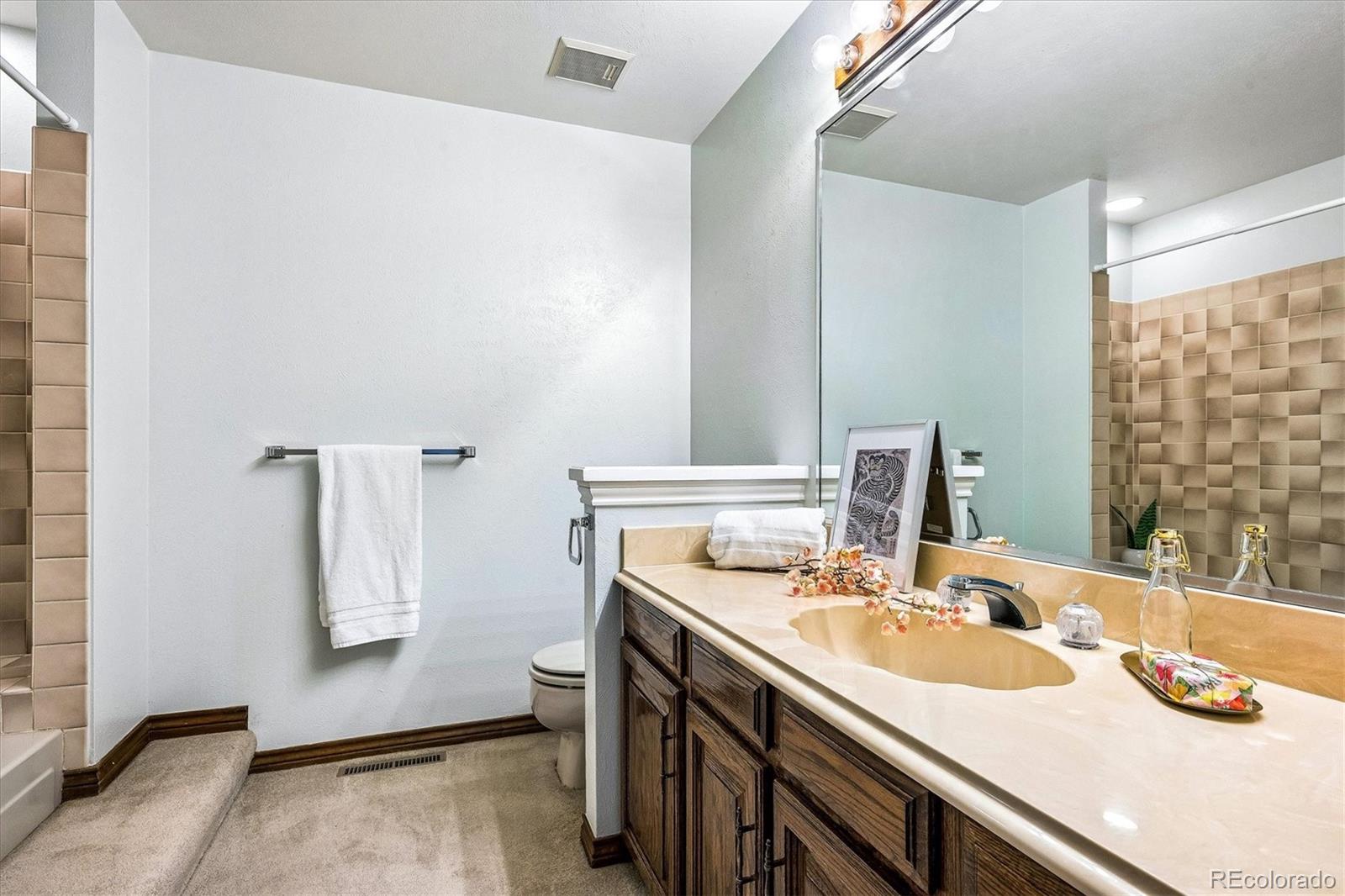 7715 S Forest Street Centennial CO 80122
