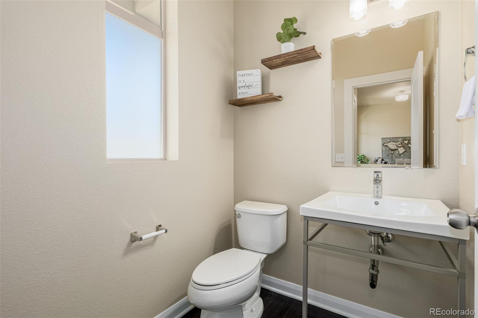 6737 Alan Drive Denver CO 80221