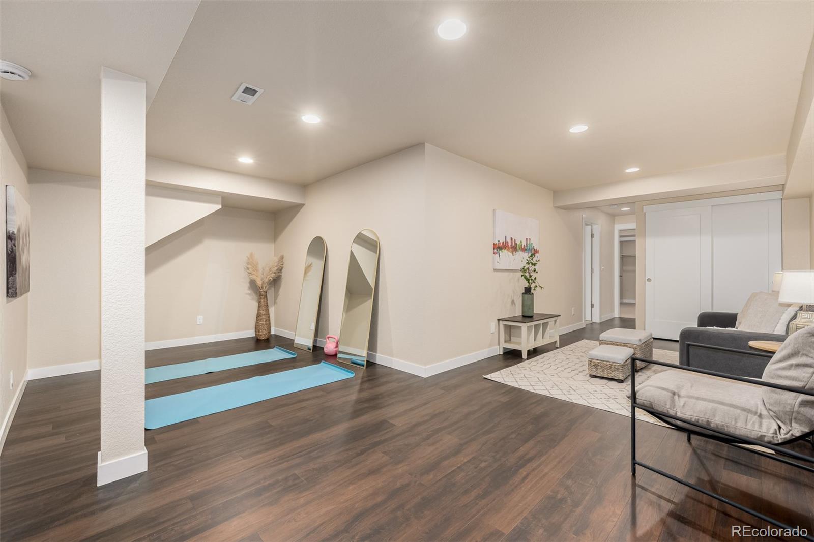 6737 Alan Drive Denver CO 80221