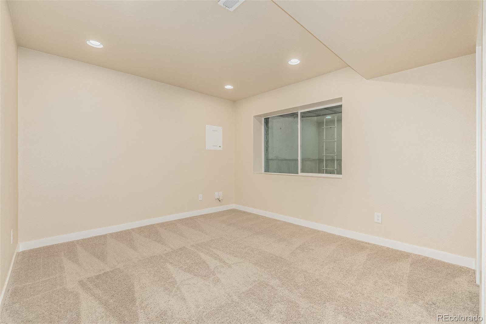 6737 Alan Drive Denver CO 80221