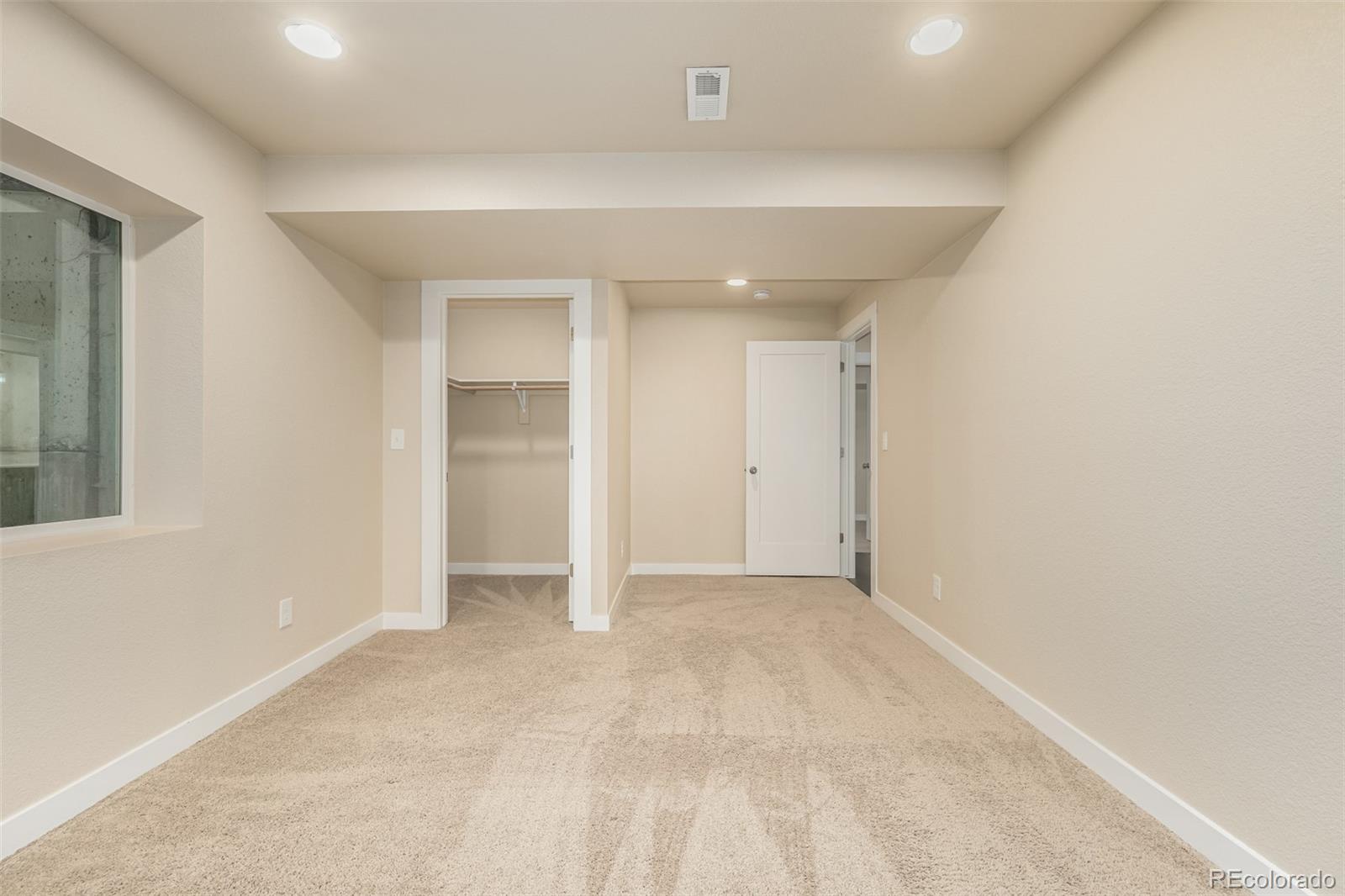 6737 Alan Drive Denver CO 80221