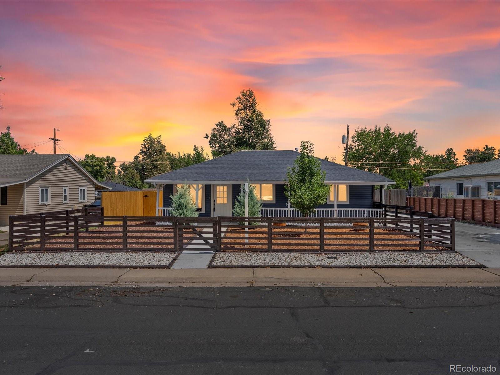 1070 Uvalda Street Aurora CO 80011