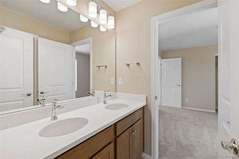 21152 E 63rd Drive Aurora CO 80019