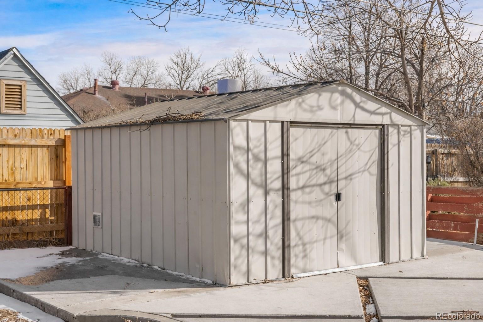 778 Troy Court Aurora CO 80011