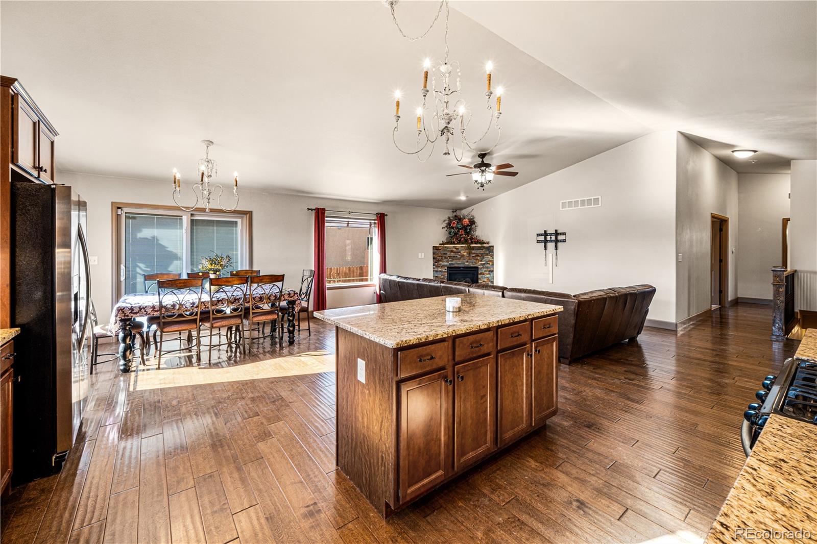 5707 Mark Twain Lane Pueblo CO 81008