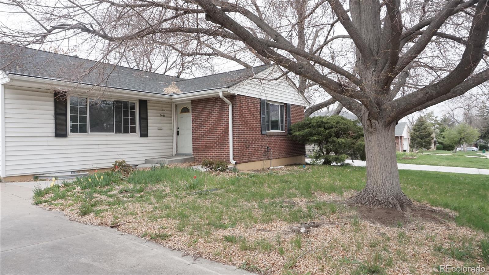 3091 S Holly Place Denver CO 80222