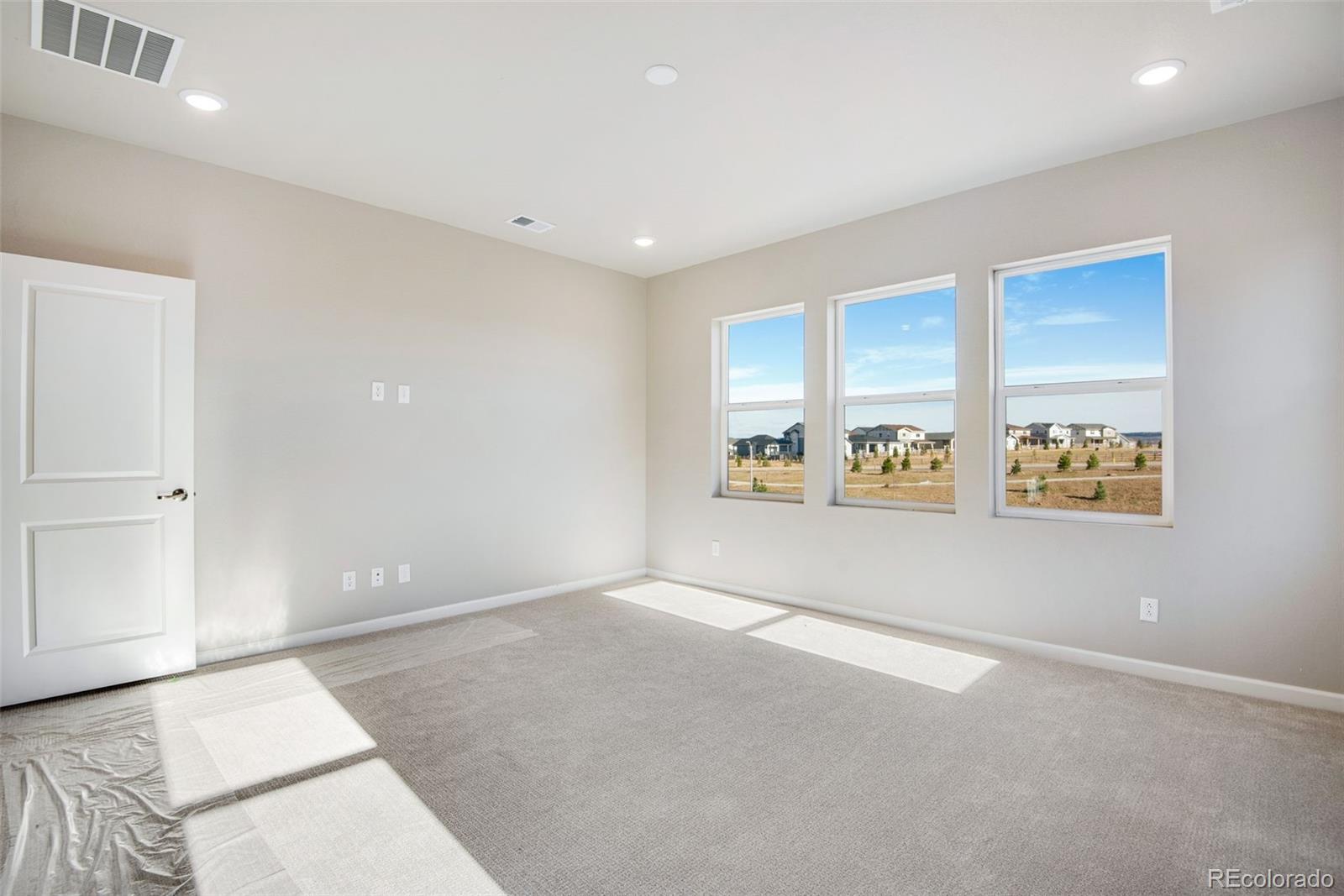 8572 Eckley Street Littleton CO 80125