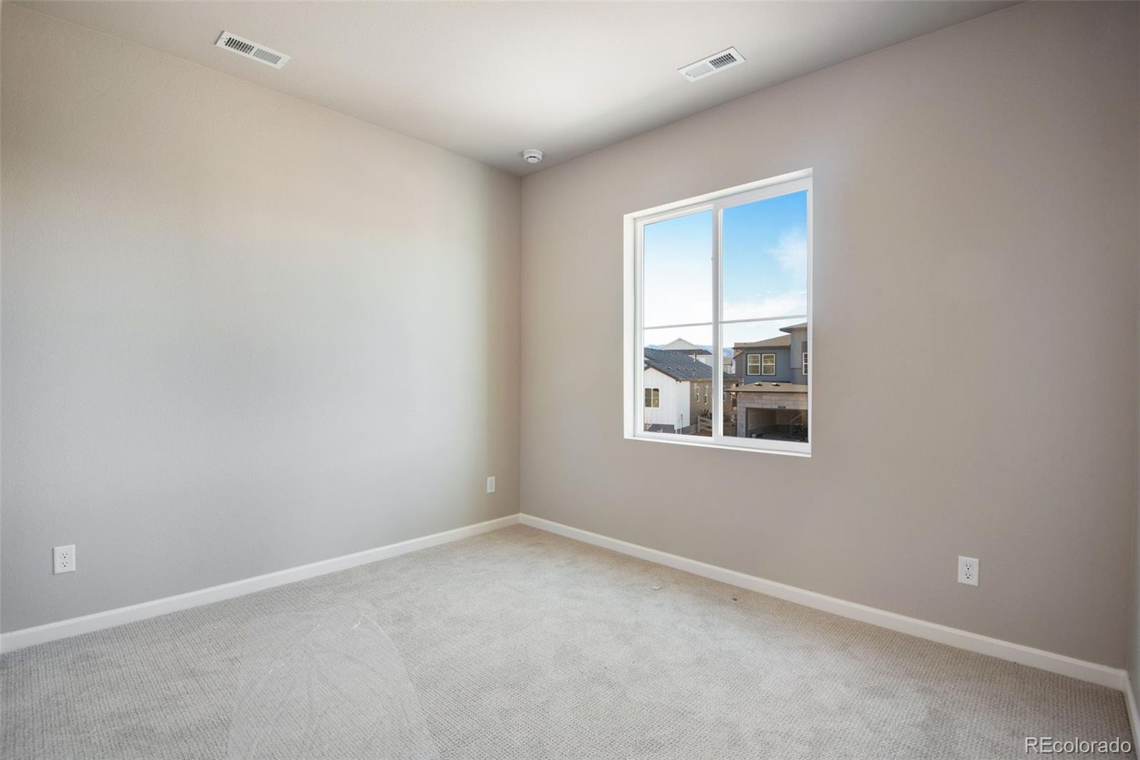 8572 Eckley Street Littleton CO 80125