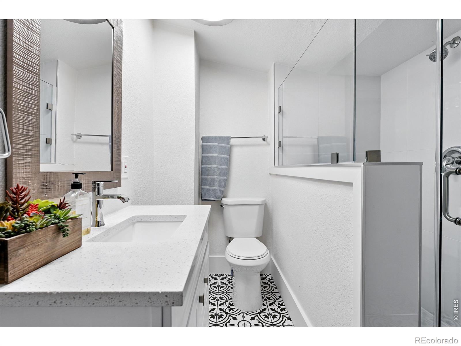 203 N Jefferson Avenue Loveland CO 80537