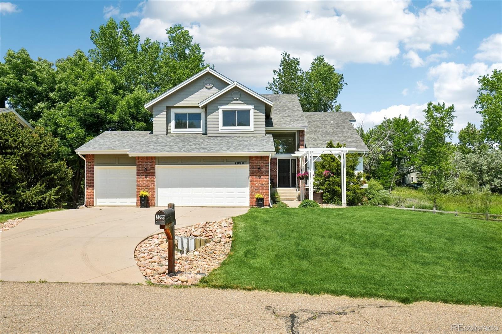7999 Centrebridge Drive Niwot CO 80503