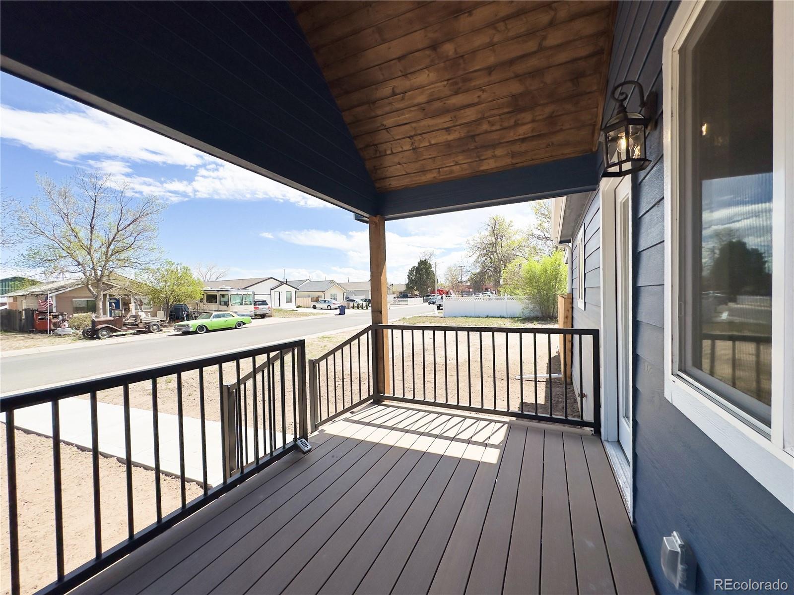8071 Jasmine Street Dupont CO 80024