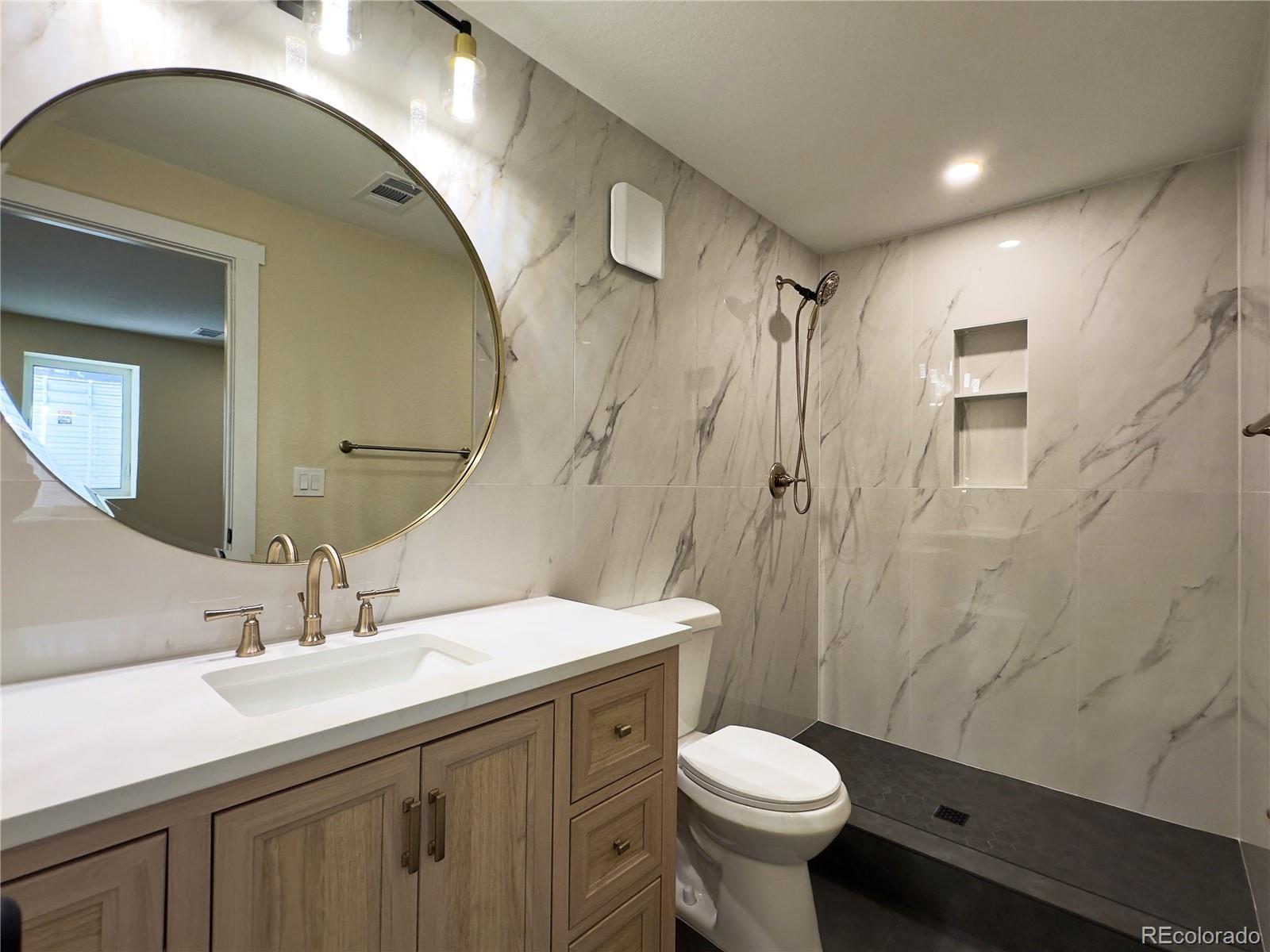 8071 Jasmine Street Dupont CO 80024