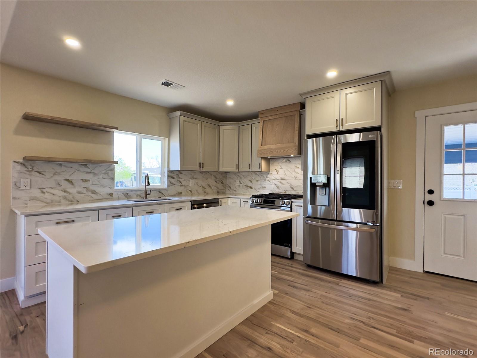 8071 Jasmine Street Dupont CO 80024